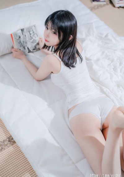 亚洲 中文 女同_日韩在线播放专区