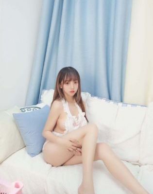 国产粉嫩av在线播放_DVD高清完整版播放