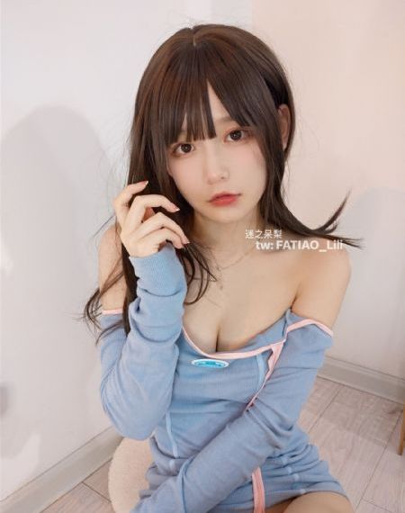 亚洲综合久久一区二区_HD在线观看电视